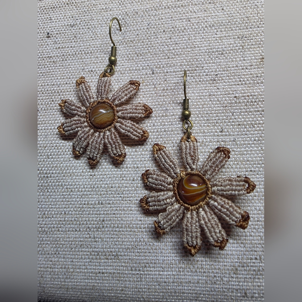 NWOT Handmade Micromacramé Fall Flower Earrings
